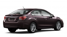 Баклажановый Subaru Impreza седан